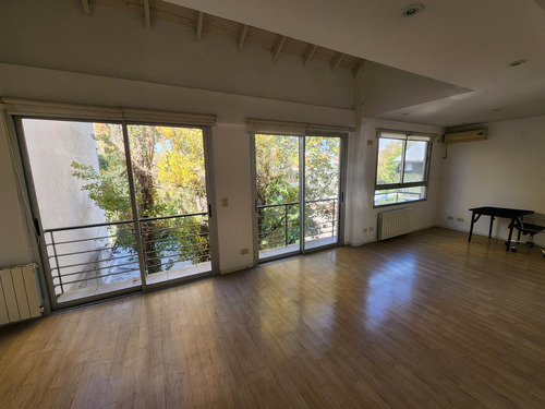 Imagen 6 de 28 de Venta De 3 Amb Con Cochera Departamento En San Isidro Centro Calabria