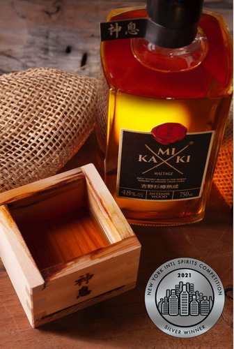 Imagen 7 de 7 de Whisky Japones Kamiki Intense Wood 500ml En Estuche 48%alc