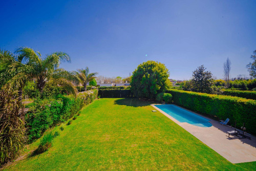Imagen 27 de 30 de Alquiler Casa 6 Amb. En B. Cerrado Los Laureles