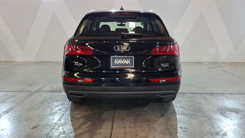 Audi Q5 2.0 DYNAMIC DCT 4WD