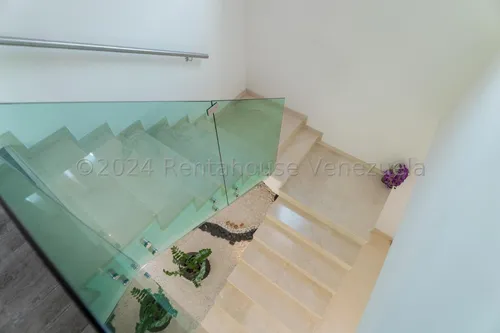 Casa En Venta En Los Naranjos