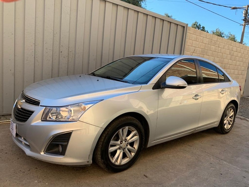 Imagen 1 de 9 de Chevrolet Cruze Lt