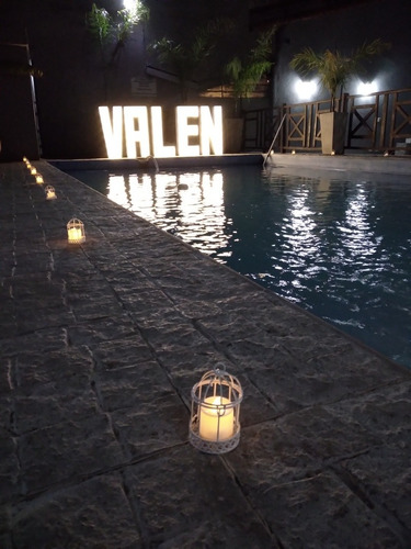 Quinta Para Eventos Y Fiestas/zona Oeste/hurlingham/ Salon De Fiestas. A Minutos De Capital Y Al Rededores Cerca Del Shoping Plaza Oeste . / Exelente Ubicacion.