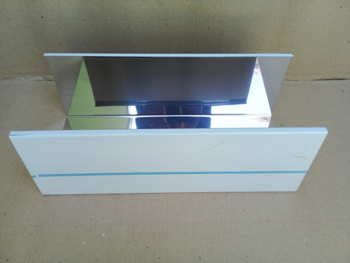 Imagen 3 de 8 de Cubre Caño 50 Cm Acero Inoxidable
