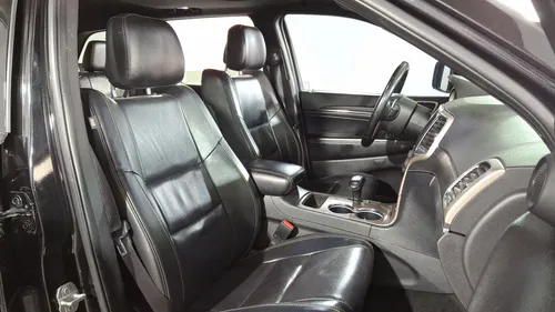 Jeep Grand Cherokee 5.7 LIMITED LUJO HEMI V8 MDS