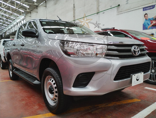 Toyota Hilux 2.7 Cabina Doble Base Mt