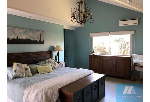 Imagen 10 de 18 de Venta Casa Bella Vista