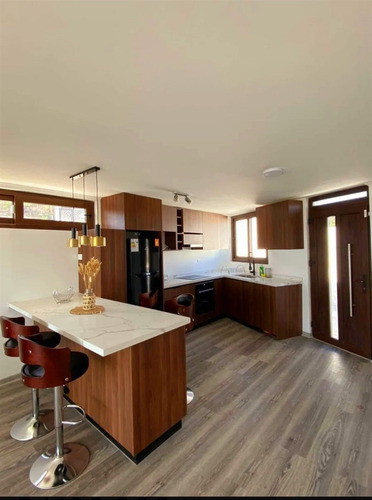 Casa En Venta De 3 Dorm. En Quintero