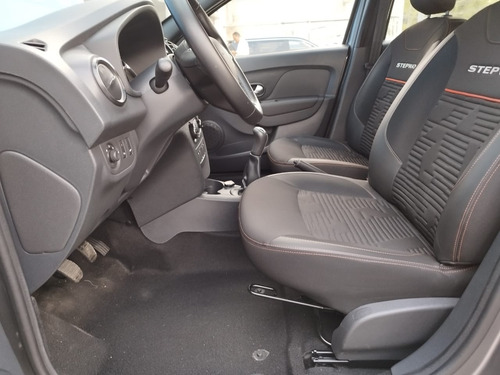 Renault Stepway 5p Intens L4/1.6 Man