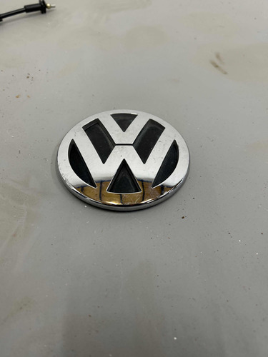 Insignia Logo Emblema Baúl Volkswagen Vento Original 06+