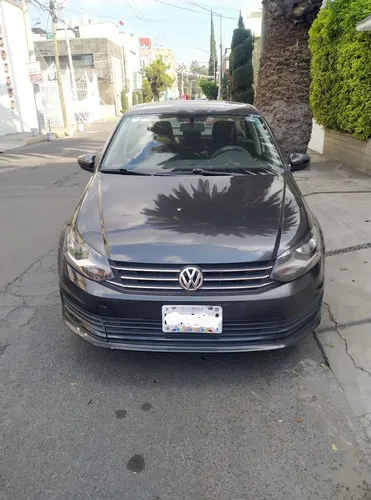 Volkswagen Vento 1.6 Starline At