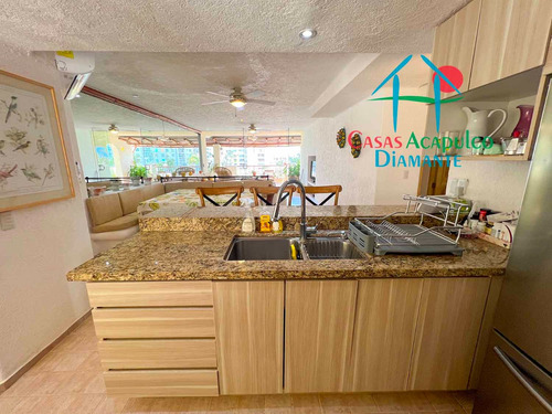 Cad Villas Kimberley 1503. Terraza Con Vista A La Av. Costera De Las Palmas