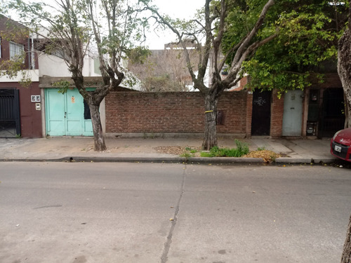 Lote De Terreno Con Algunas Mejoras .garage Obrador Para Mat