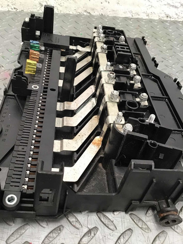 Caja Porta Fusibles Bmw 320 I Aut V6 2.2 98/2007 (Usado)
