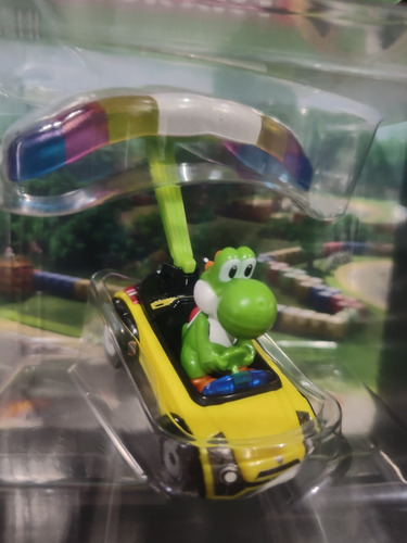 Yoshi Mario Kart Hot Wheels Paracaidas Glider 