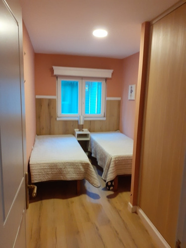 Imagen 10 de 14 de Chalet A Estrenar Con Piscina Y Cercada Punta Del Este