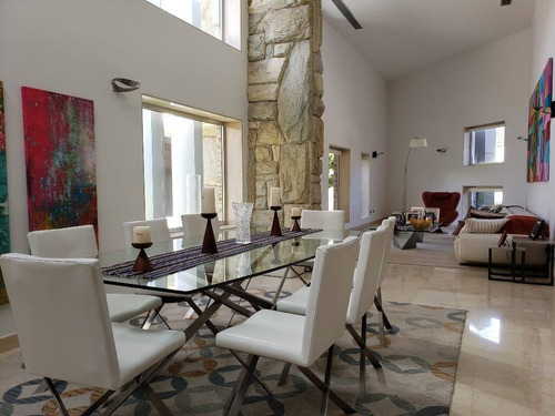 Imagen 1 de 14 de 457625 L Trias 04140432833 Casa Venta Colinas De Guataparo