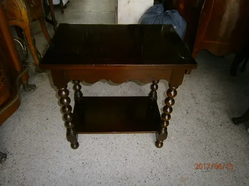 Mesa Auxiliar Cedro Torneada 2 Puestos (Usado)