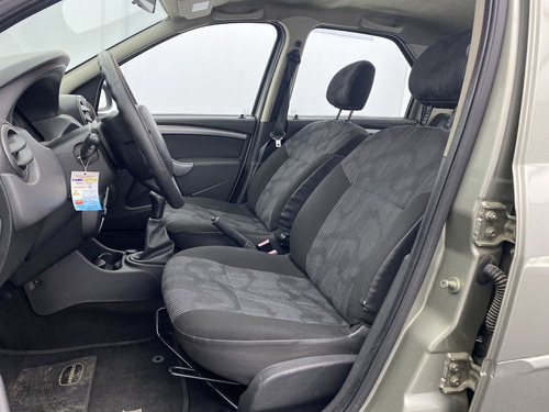 Renault Logan 1.6 Dynamique Fii