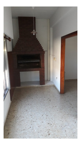 Imagen 15 de 15 de Local Con Vivienda En Venta En Quilmes Oeste