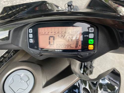 Imagen 9 de 13 de Suzuki Gl 150 2020