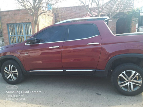 Imagen 2 de 6 de Fiat Toro 2018 2.0 Volcano 4x4 At Pack Premium