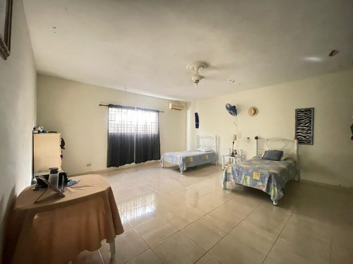 Casa En Venta En Higuey