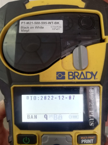 Imagen 4 de 4 de Cinta Vinil Brady M21-750-595-wt Blackonwhite Para Bmp21plus