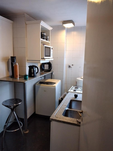 Imagen 6 de 8 de Excelente Semipiso De 3 Ambientes C/balcon Frances