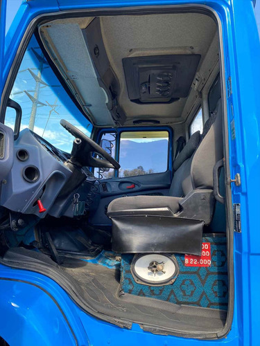 Imagem 6 de 6 de Caminhao Mercedes 1620 6x2 20000 Chassis
