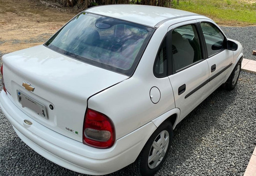 Chevrolet Corsa Classic 1.0 Life Flex Power 4p 70 Hp