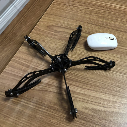 . Quadcopter Drone Manipulator De Brazo Mecánico Robótico