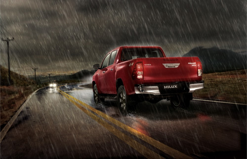 Toyota Hilux 2.8 Cd Srv 177cv 4x4