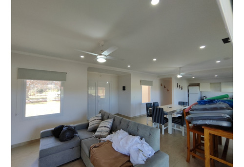 Hermosa Casa En La Cecilia Carlos Keen Lujan Nueva