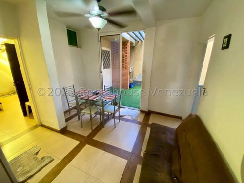 Milagros Inmuebles Casa Venta Barquisimeto Lara Av Libertador Zona Este Patarata Economica Residencial Economico Código Inmobiliaria Rent-a-house 24-13154