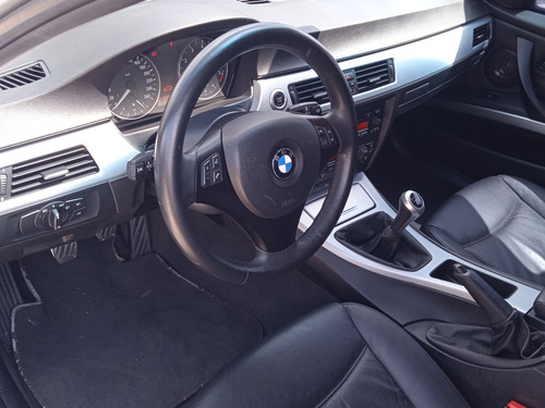 Bmw 330i Blidado.