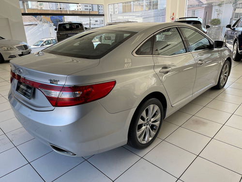 Imagem 4 de 9 de Hyundai Azera 3.0 Mpfi Gls V6 24v Gasolina 4p Automático