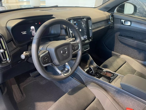 Volvo C40 Ultimate P8