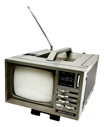 Televisor Magnatech Deluxe 5 Portable Tv/radio