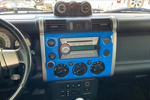 Toyota Fj Cruiser 3p Premium Aa Ee Ra Abs 4x4 At