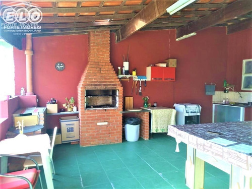Linda Chácara Com Boa Localização, E Facilidade De Acesso Ao Centro Comercial Da Cidade, Local Com Muita Área Verde E Qualidade De Vida Com A Natureza - Ch00367 - 34367189