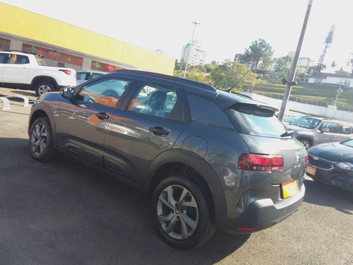 Imagem 4 de 9 de Citroën C4 Cactus 1.6 Vti 120 Flex Feel Eat6