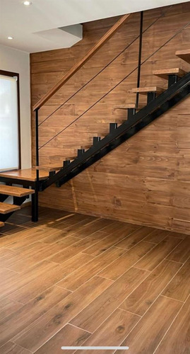 Casa En Venta De 5 Dorm. En Condominio Canto Del Estero