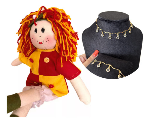 Boneca Emília C/ Conjunto De Colar E Pulseira Folheadas