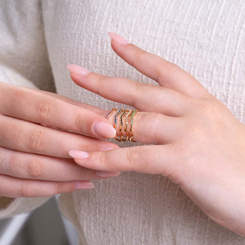Anel Slim Curvado Em Ouro 18k Com 12,5 Pontos De Diamante Ar