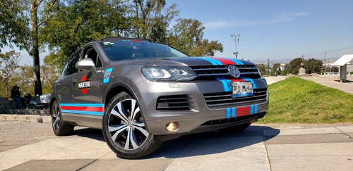 Imagen 13 de 15 de Volkswagen Touareg 2014 4.2 V8 Nave R Pikepeaks At