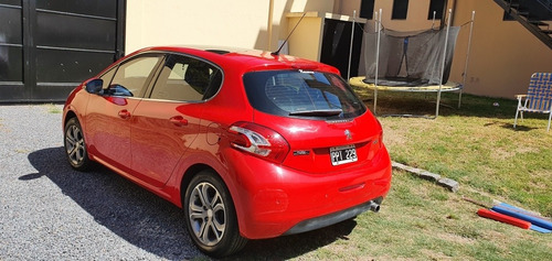 Imagen 15 de 18 de Peugeot 208 2016 1.6 Feline Pack Cuir