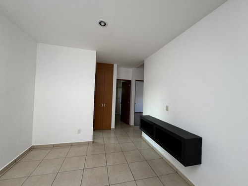 Casa En Venta En Claustros Delcampestre La Joya