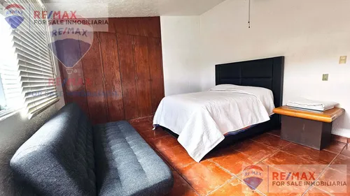 Renta De Casa En Burgos, Temixco, Morelosclave 4766