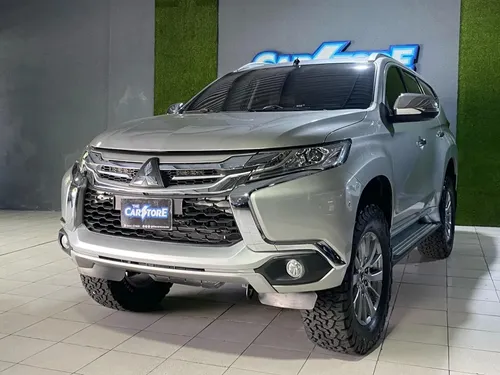 Mitsubishi Montero 2019